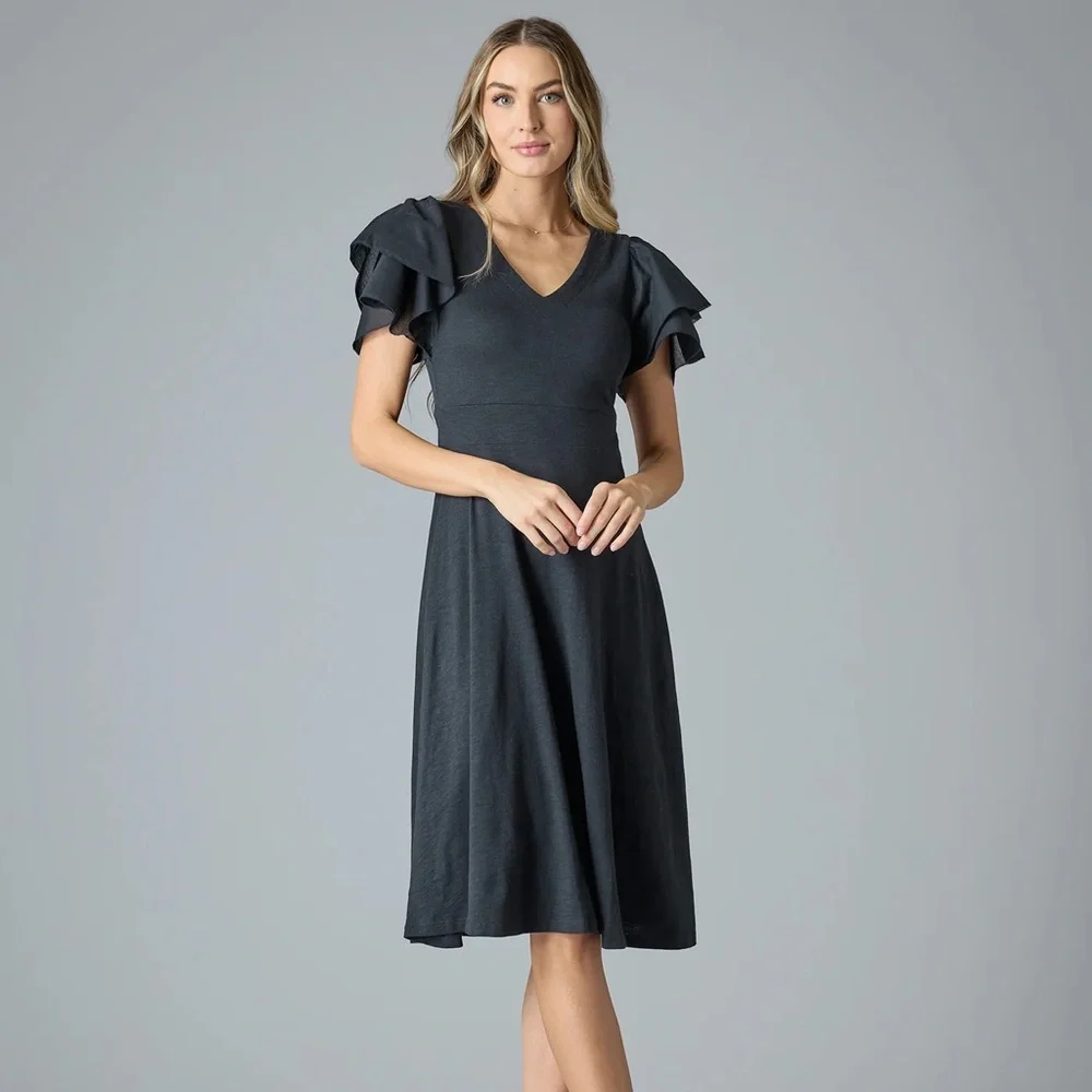 Ladies Flare Sleeve Dress - Picture 3 of 7